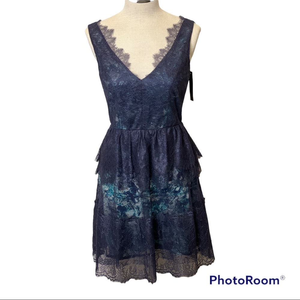 NWT BCBGmaxazria Willa Navy Lace tiered dress